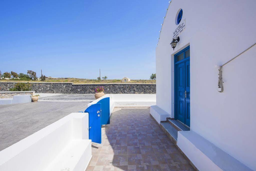 Vineyard Exclusive Suites Akrotírion Esterno foto