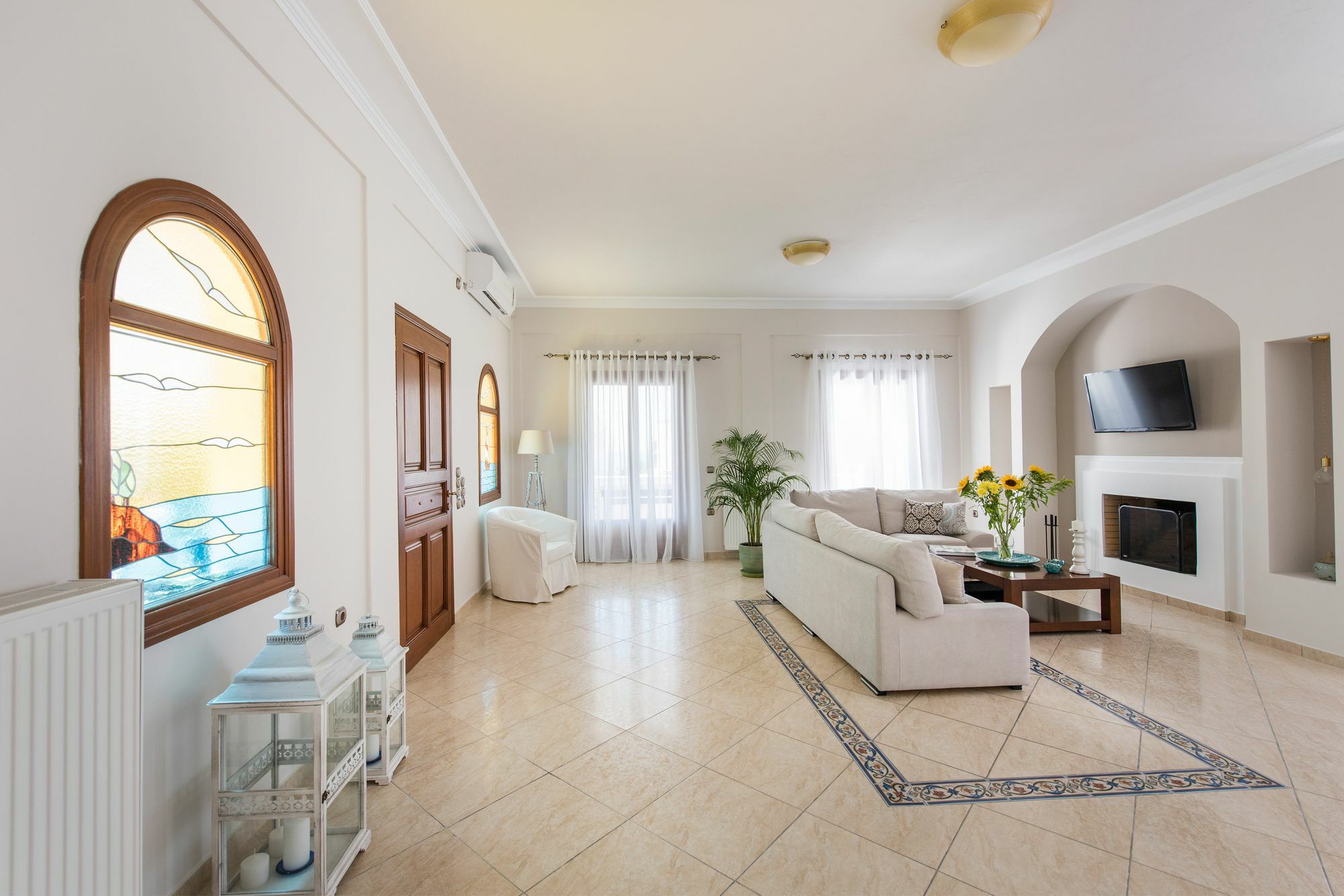 Vineyard Exclusive Suites Akrotírion Esterno foto
